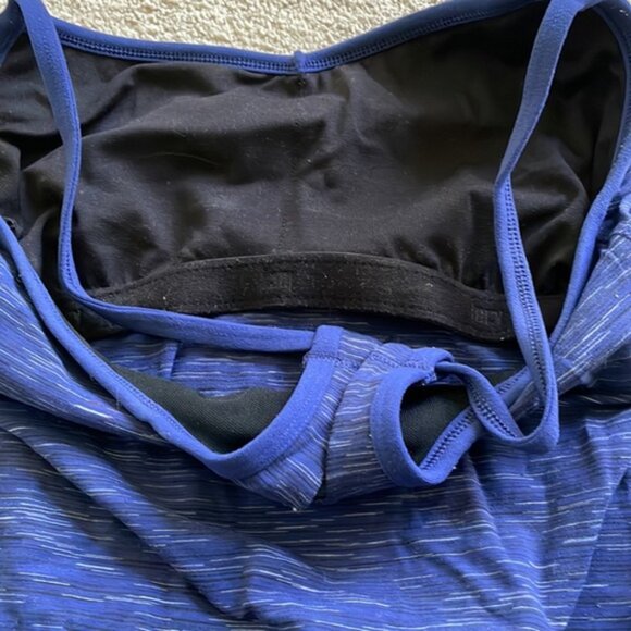 Lucy Heart Center Blue Sleeveless Fitted Tank Top with Ruched Front Size Small - Picture 3 of 6